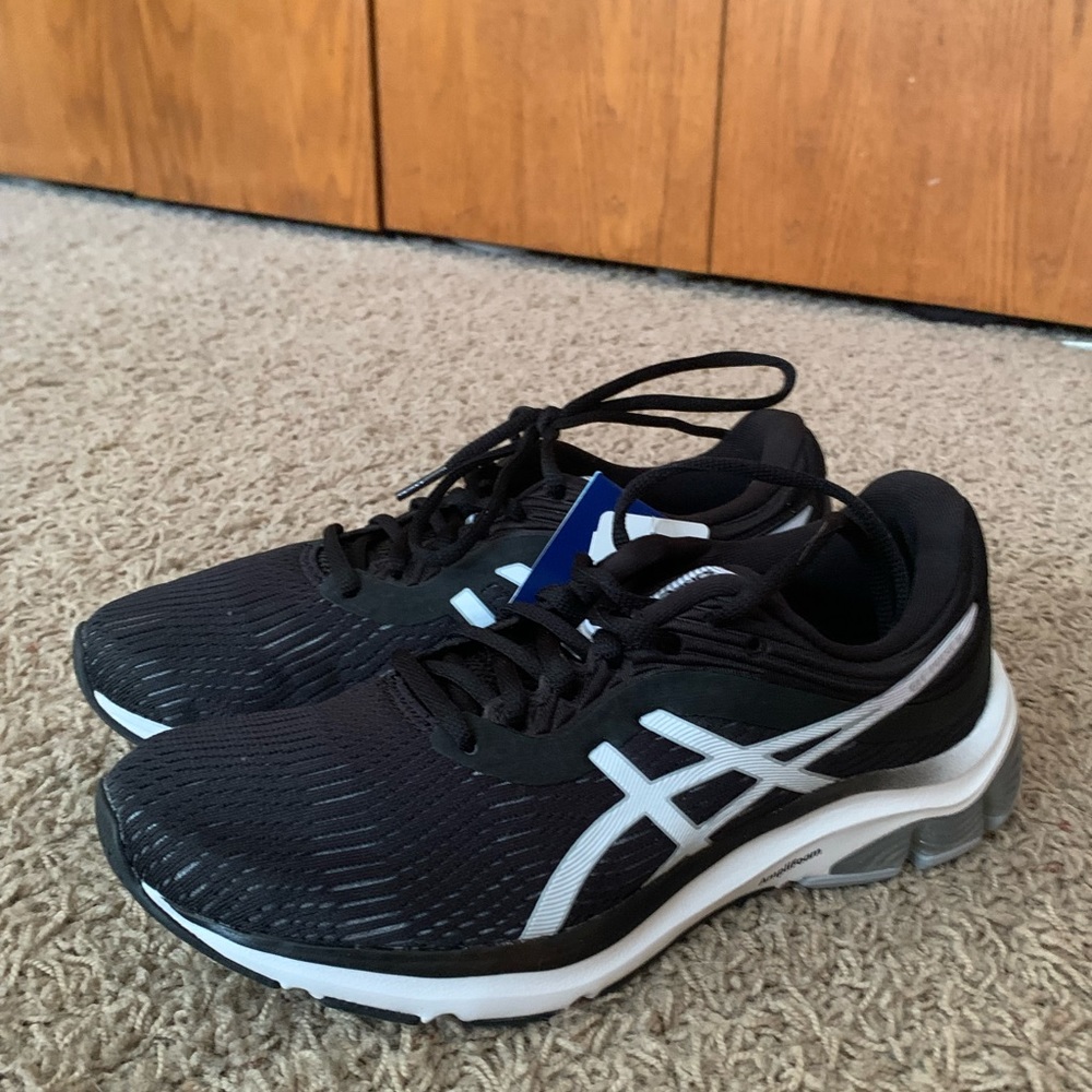 Asics Gel Pulse 11 Womens Shoe